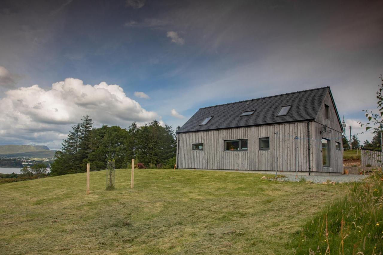 Cuillrigh - Luxury House, Loch & Mountain Views Villa Portree Luaran gambar