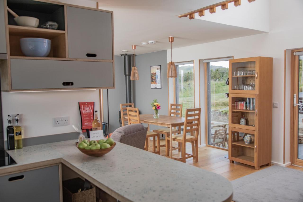 Cuillrigh - Luxury House, Loch & Mountain Views Villa Portree Luaran gambar