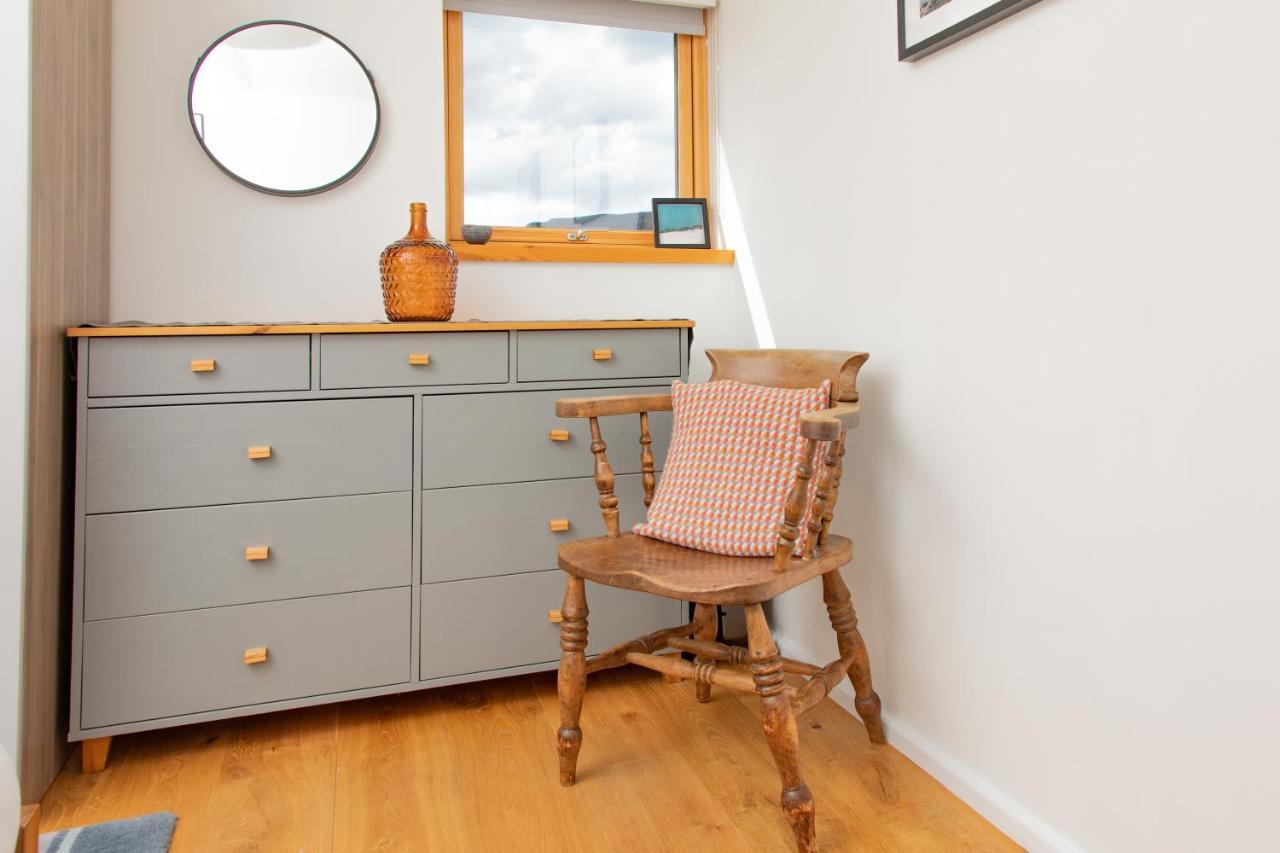 Cuillrigh - Luxury House, Loch & Mountain Views Villa Portree Luaran gambar