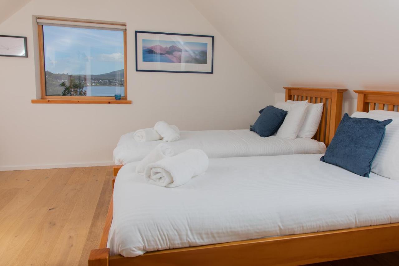 Cuillrigh - Luxury House, Loch & Mountain Views Villa Portree Luaran gambar